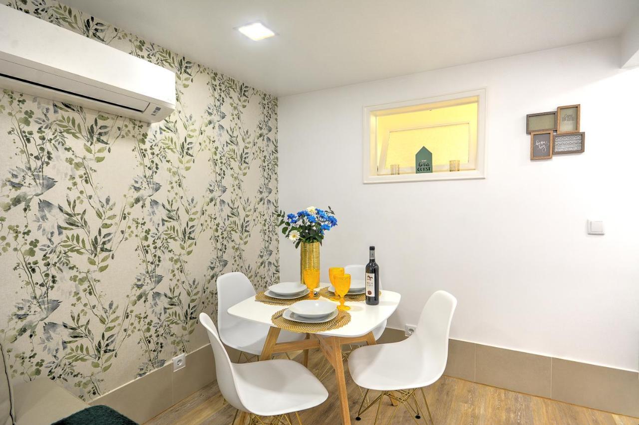 Traditional Apartment With A Terrace, Ac And Fast Internet Lissabon Exterior foto